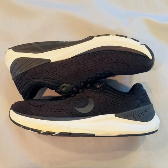 Topo Athletic Ultrafly 4 Road Running Shoe Black/White Women’s US 8.5 - Picture 8 of 14